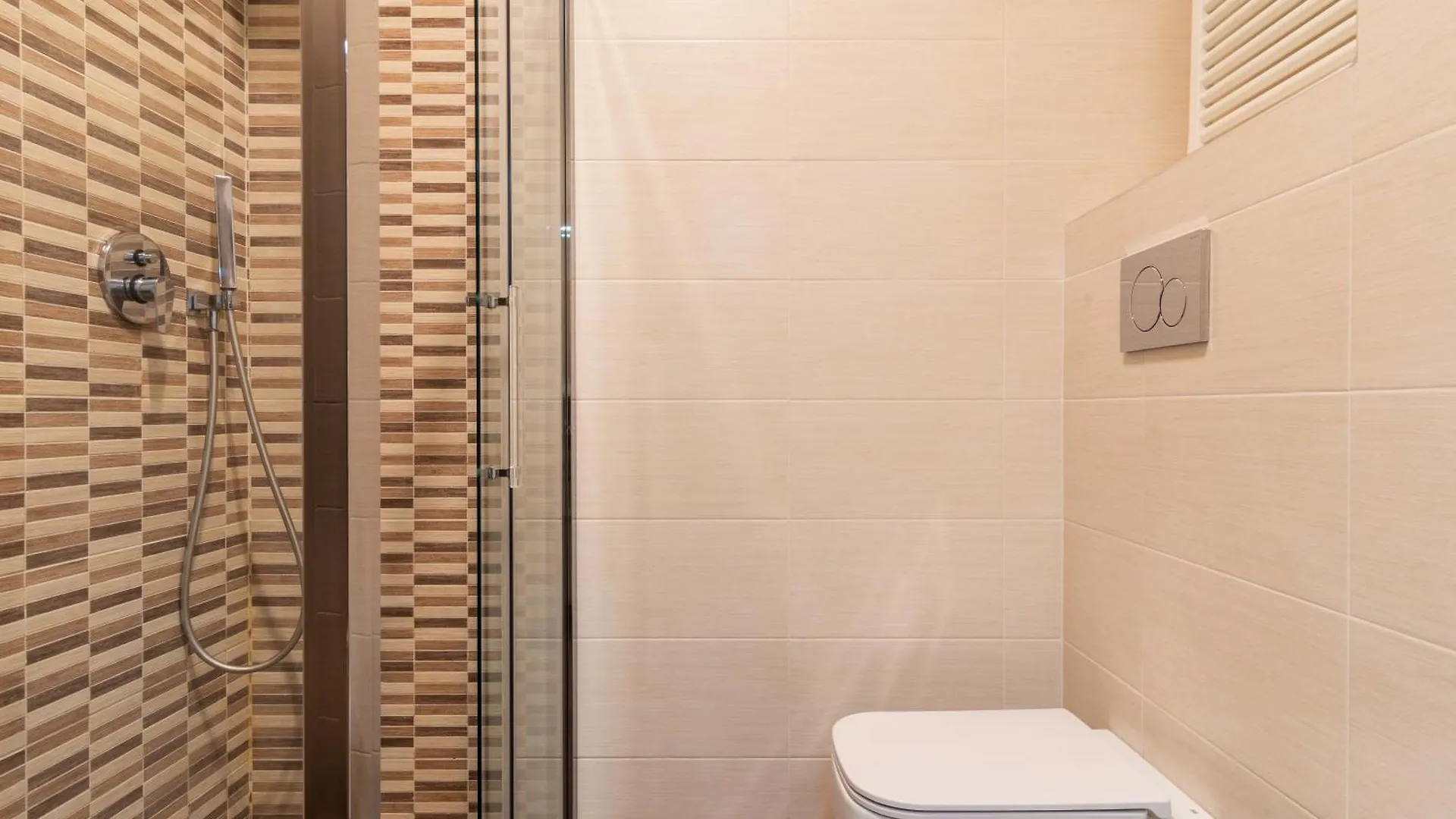 Bande Nere Flexyrent Apartment 밀라노