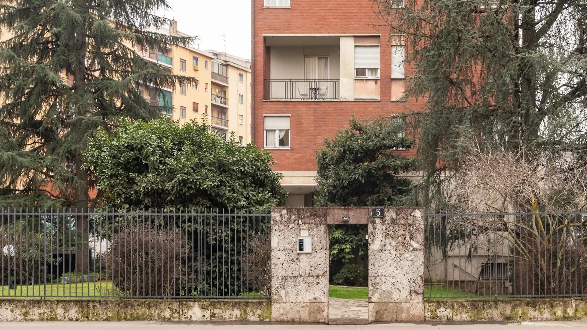 Bande Nere Flexyrent Apartment 밀라노